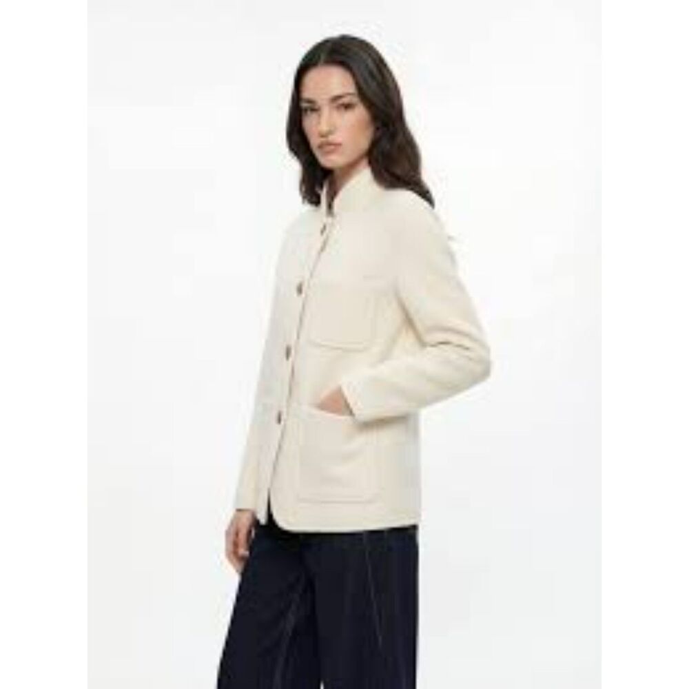 BANANA REPUBLIC CREAMY WHITE "KNIT PIQUE KNIT BLAZER" SIZE LARGE
